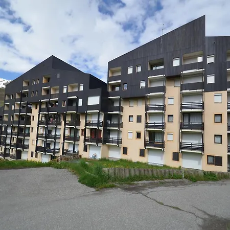 Avec Coin Chambre, Balcon, Cuisine Equipee, Pied Des Pistes - Les Menuires - Fr-1-452-262 Apartamento *