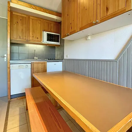 Avec Coin Chambre, Balcon, Cuisine Equipee, Pied Des Pistes - Les Menuires - Fr-1-452-262 Apartamento